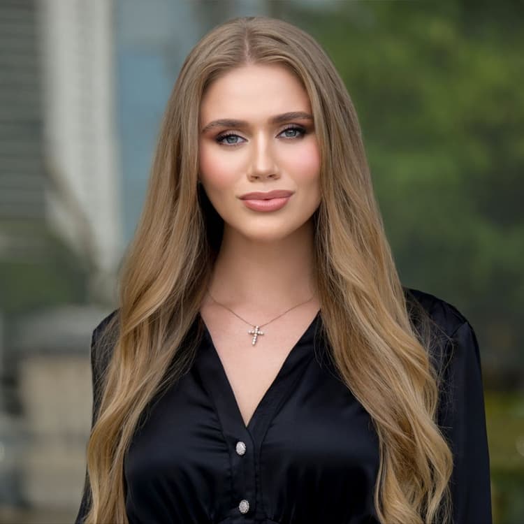 photo of agent, Mariya Vlasova